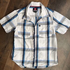 Quiksilver White & Blue Plaid Short-Sleeve Button-Up Shirt